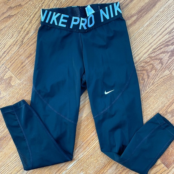Nike pro drift size small - Picture 10 of 13